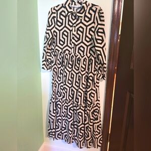 Zara Black and White Long Sleeve Dress